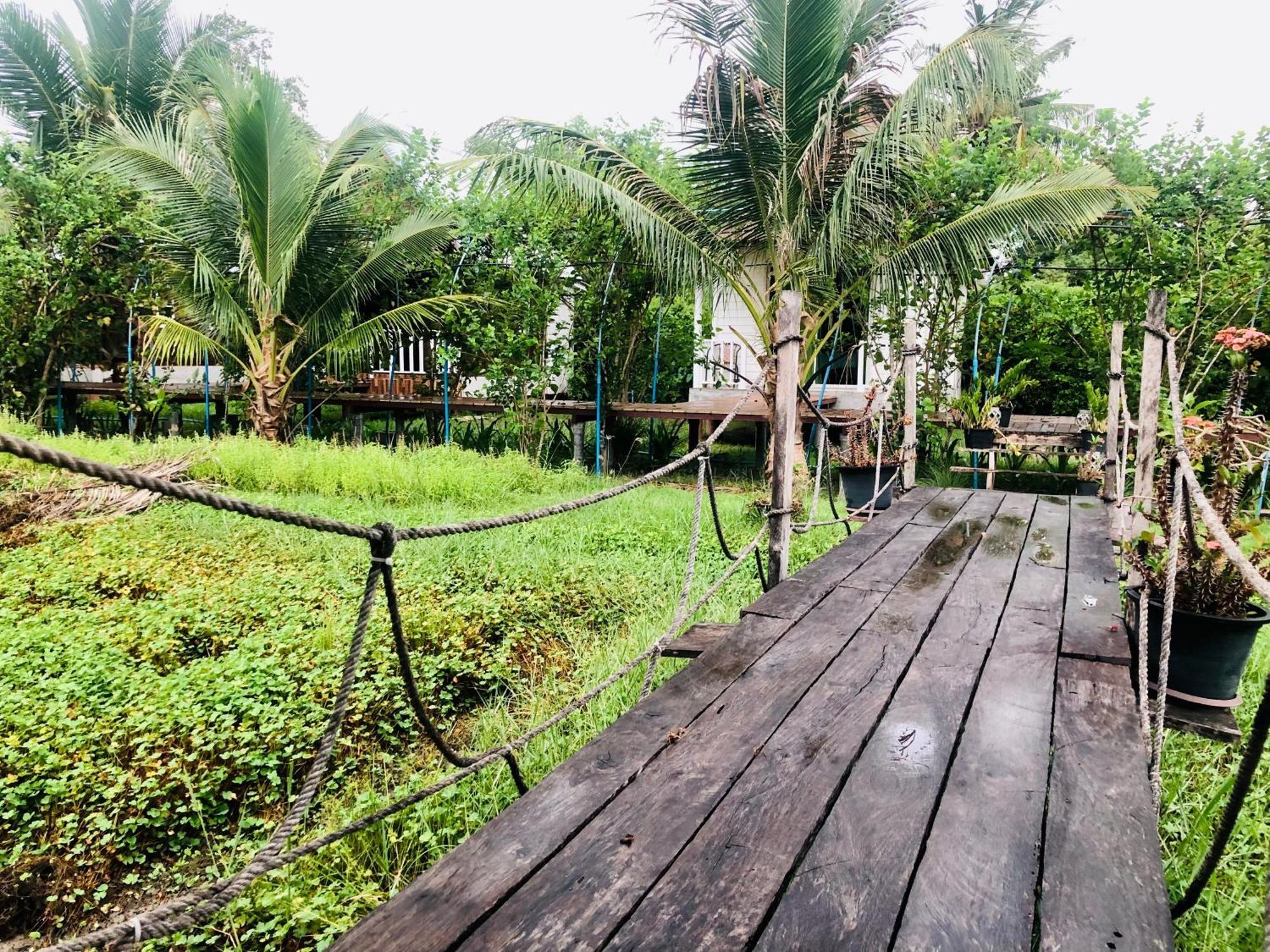 Baan Thung Home Stay Prasat Exterior foto